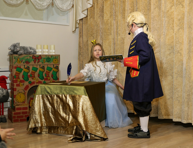 Не 12 месяцев. Спектакль 4а класса