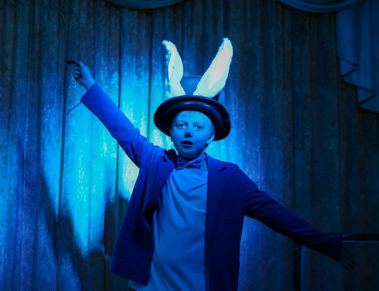 Не 12 месяцев. Спектакль 4а класса