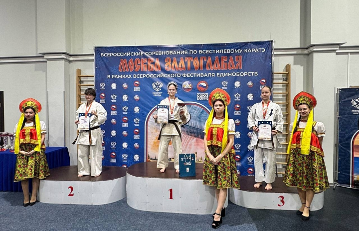 И снова наша Полина Мельничук ЛУЧШАЯ!!!