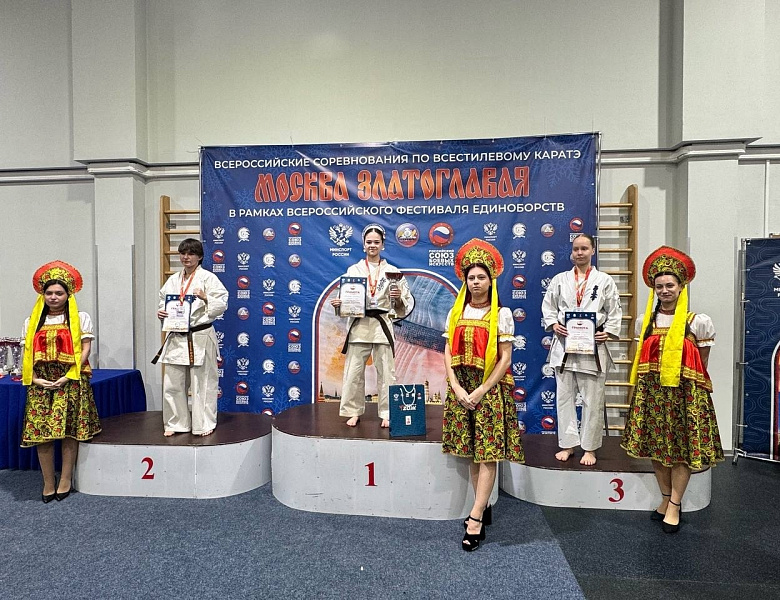 И снова наша Полина Мельничук ЛУЧШАЯ!!!