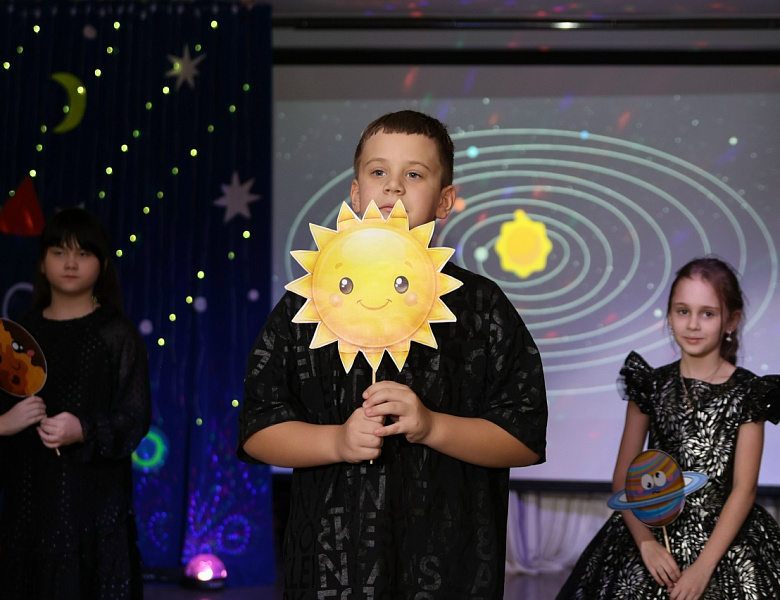 Рождественний полёт со спектаклем «Christmas in Space»  - 2025