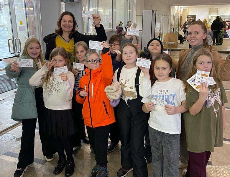 Поездки по России